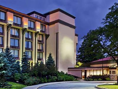 Ramada by Wyndham Cleveland Independence - Bild 1