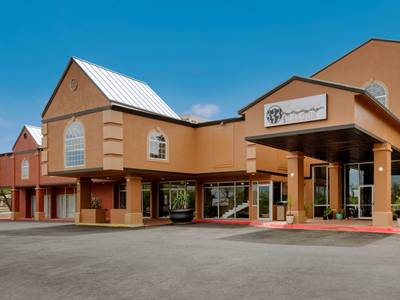 Pearl on the Concho SureStay Collection by Best Western - Bild 1