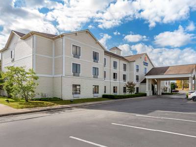 Comfort Inn & Suites - Bild 1