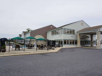 Quality Inn & Suites - Bild 1