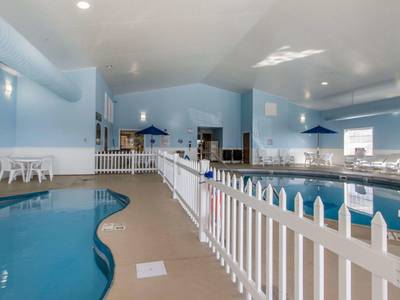 Quality Inn & Suites Fort Madison near Hwy 61 - Bild 1