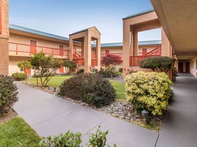 Quality Inn & Suites Crescent City Redwood Coast - Bild 1