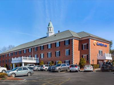 Comfort Inn Auburn - Bild 1