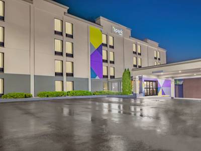 Spark by Hilton Clarks Summit - Bild 1