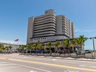 DiamondHead Beach Resort - Bild 1