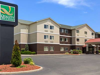 Quality Inn & Suites - Bild 1