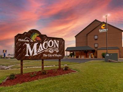 Comfort Inn & Suites Macon - Bild 1