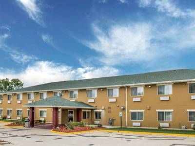 Quality Inn Manitowoc - Bild 1