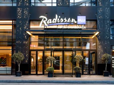 Radisson Blu Hotel, Casablanca City Center - Bild 1