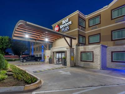 Best Western Plus Arlington North Hotel & Suites - Bild 1