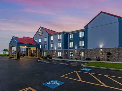 Comfort Suites Near I-80 And I-94 - Bild 1