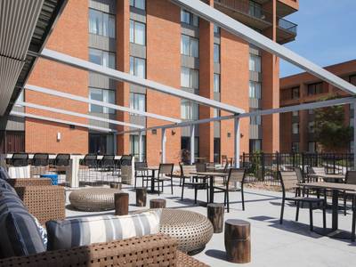 DoubleTree by Hilton Hotel Syracuse - Bild 1