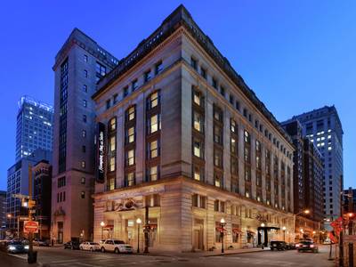 Hampton Inn & Suites Baltimore Inner Harbor - Bild 1