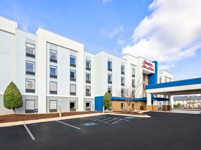 Hampton Inn & Suites Wilson I-95 - Bild 1