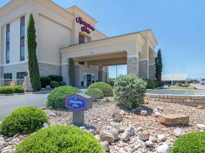 Hampton Inn Brownwood - Bild 1
