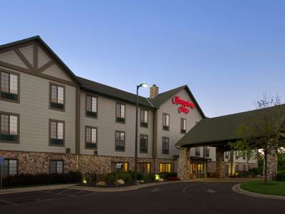 Hampton Inn Kansas City/Village West - Bild 1