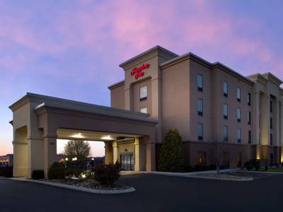 Hampton Inn Lenoir City - Bild 1
