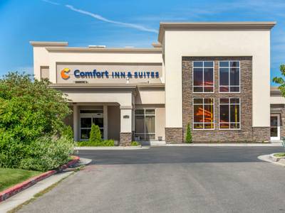 Comfort Inn & Suites Logan Near University - Bild 1