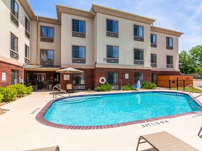 Quality Inn & Suites - Bild 1