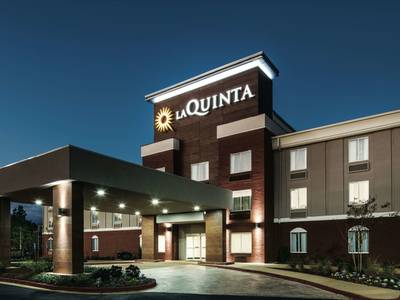 La Quinta Inn & Suites by Wyndham Milledgeville - Bild 1