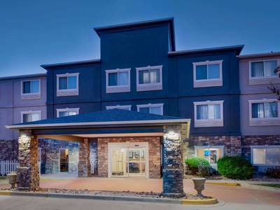 La Quinta Inn & Suites by Wyndham Henderson-Northeast Denver - Bild 1