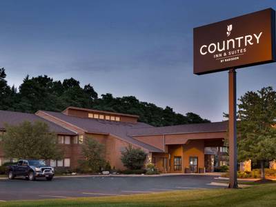 Country Inn & Suites by Radisson, Mishawaka, IN - Bild 1