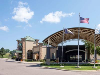 Best Western Fairmont - Bild 1