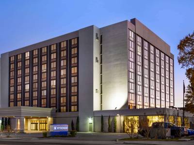 Wyndham Fort Smith City Center - Bild 1