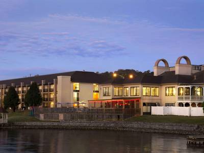 Wyndham Garden Lake Guntersville - Bild 1