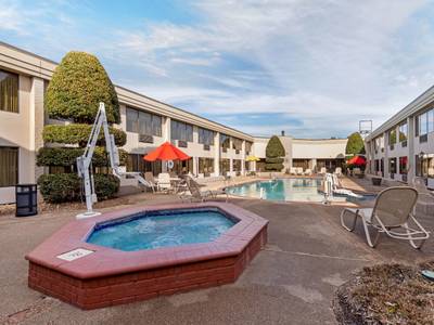 Best Western Plus Madison-Huntsville Hotel - Bild 1