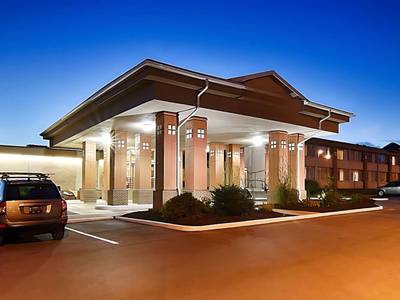 Quality Inn & Suites East Syracuse - Carrier Circle - Bild 1