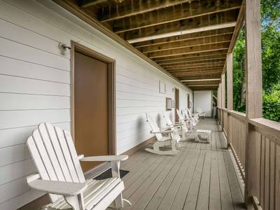 Quality Inn & Suites Mt. Chalet - Bild 1