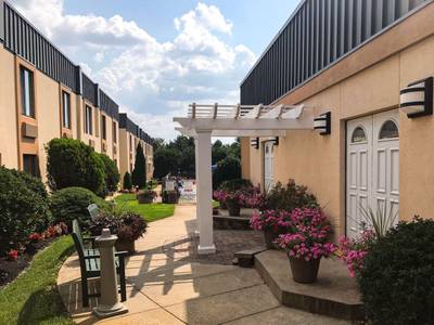 Clarion Hotel & Conference Center - Bild 1