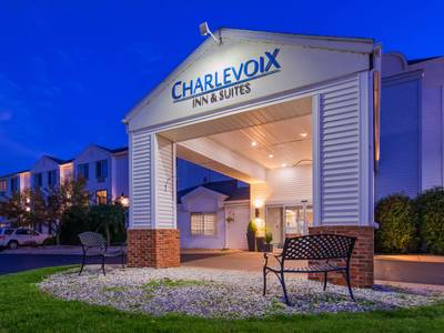 Charlevoix Inn And Suites - Bild 1