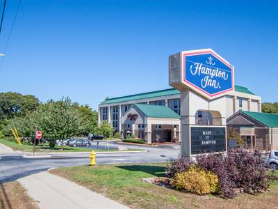 Hampton Inn Groton - Bild 1