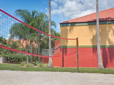 Days Inn by Wyndham Cocoa Cruiseport West At I-95 524 - Bild 1