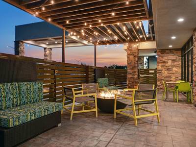 Home2 Suites by Hilton Tracy - Bild 1