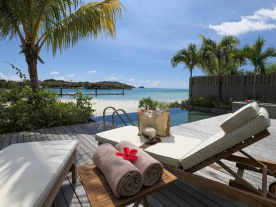 JA Enchanted Waterfront - Bild 1