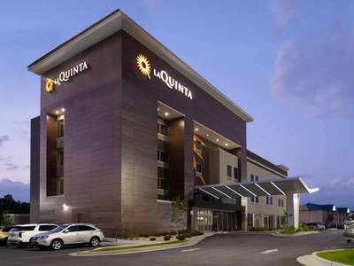 La Quinta Inn & Suites by Wyndham Tifton - Bild 1