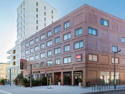 Aiden by Best Western @ Lorient Centre Lorient - Bild 1