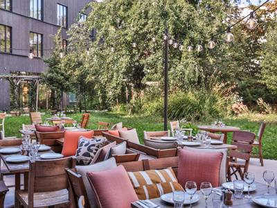 Mob House Paris - Bild 1