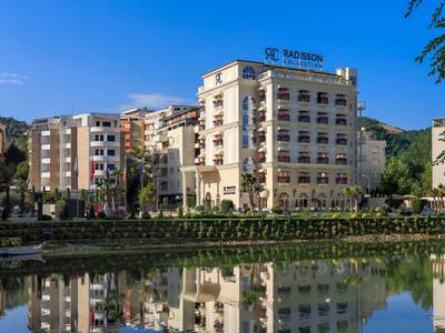 Radisson Collection Morina Hotel, Tirana - Bild 1