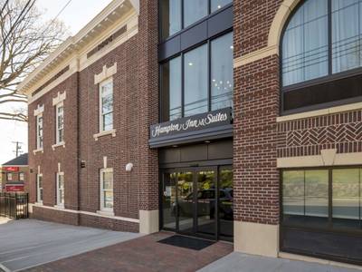 Hampton Inn & Suites Huntington Downtown - Bild 1