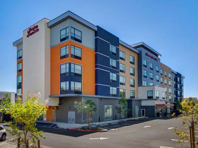 Hampton Inn & Suites Rancho Cucamonga - Bild 1