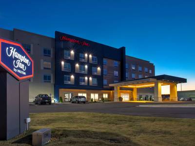 Hampton Inn by Hilton Paris - Bild 1