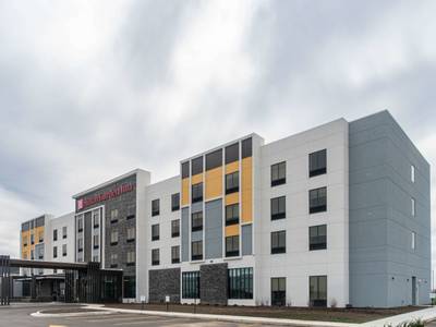 Hilton Garden Inn Mattoon - Bild 1