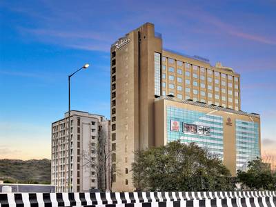 Radisson Hotel Nathdwara - Bild 1