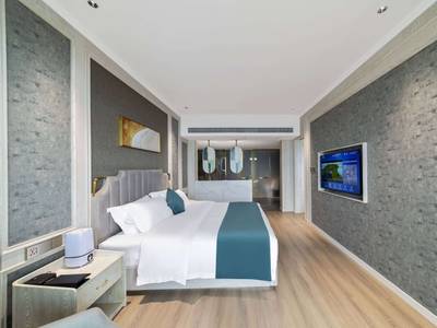 Howard Johnson by Wyndham Lake Serenity Hot Springs Xichang - Bild 1