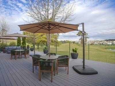 Suryaa Hotel Pinhais, Curio Collection by Hilton - Bild 1