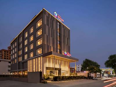 Ramada Encore by Wyndham Siliguri Sevoke Road - Bild 1